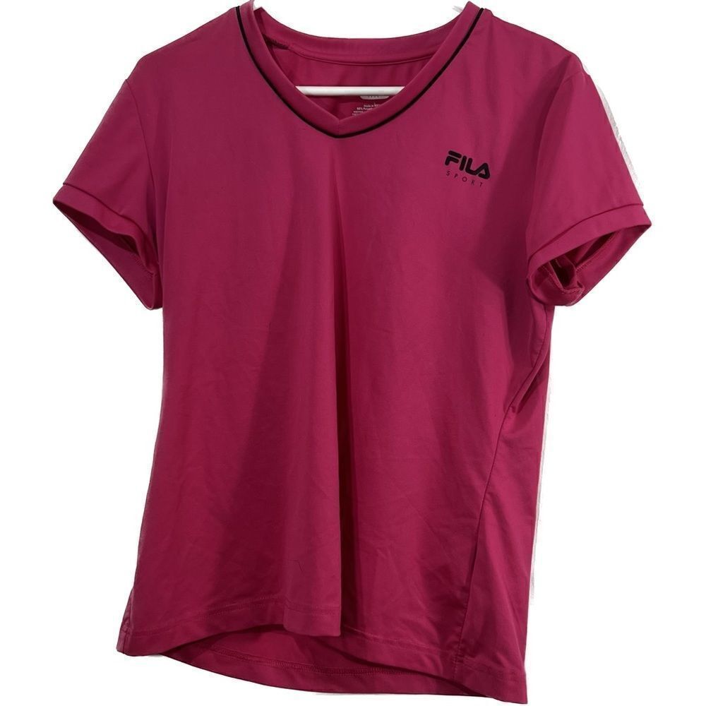 Fila‎ athletic short sleeve shirt, women’s large. Stretchy, breathable.